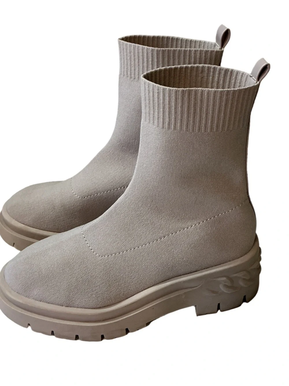 ALDO Women’s gray Bigact Lug Chunky Sole sock boot booties size 7.5
